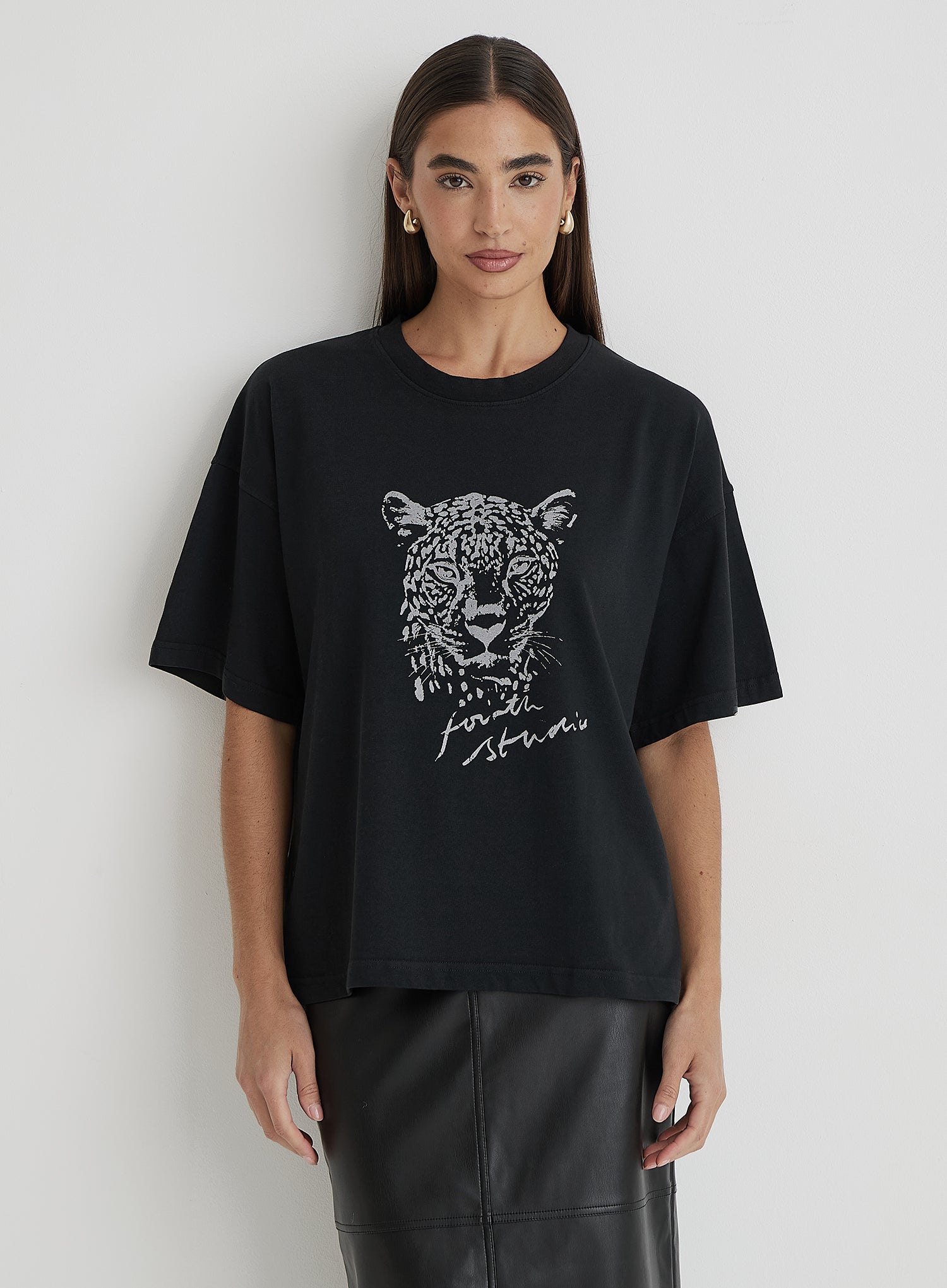 Black Acid Wash Leopard Motif T-Shirt